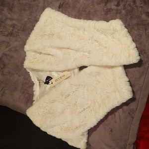 Faux Fur Cream Stole